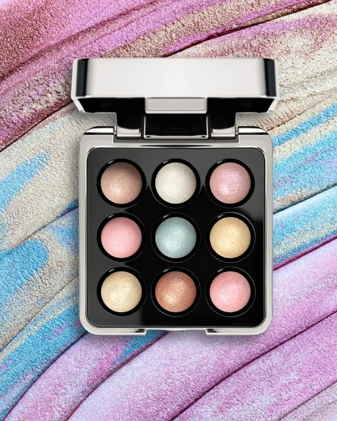 Ballet Beam Highlighting Pearls